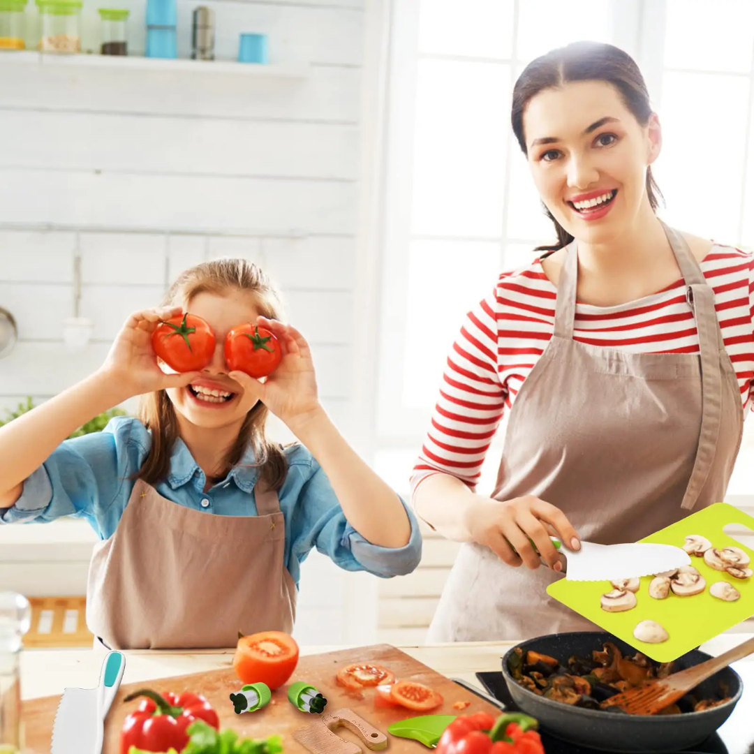 MiniChef Montessori Kitchen Tools (13 Piece Set) | - Image 13