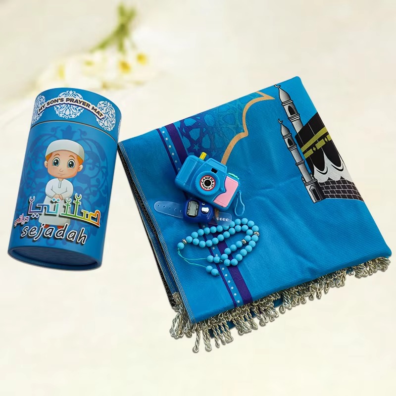 Islamic Prayer Mat Set for Kids with Tasbeeh Beads, Digital Zikr Counter Ring & Camera – Eid Ramadan Gift - Image 4